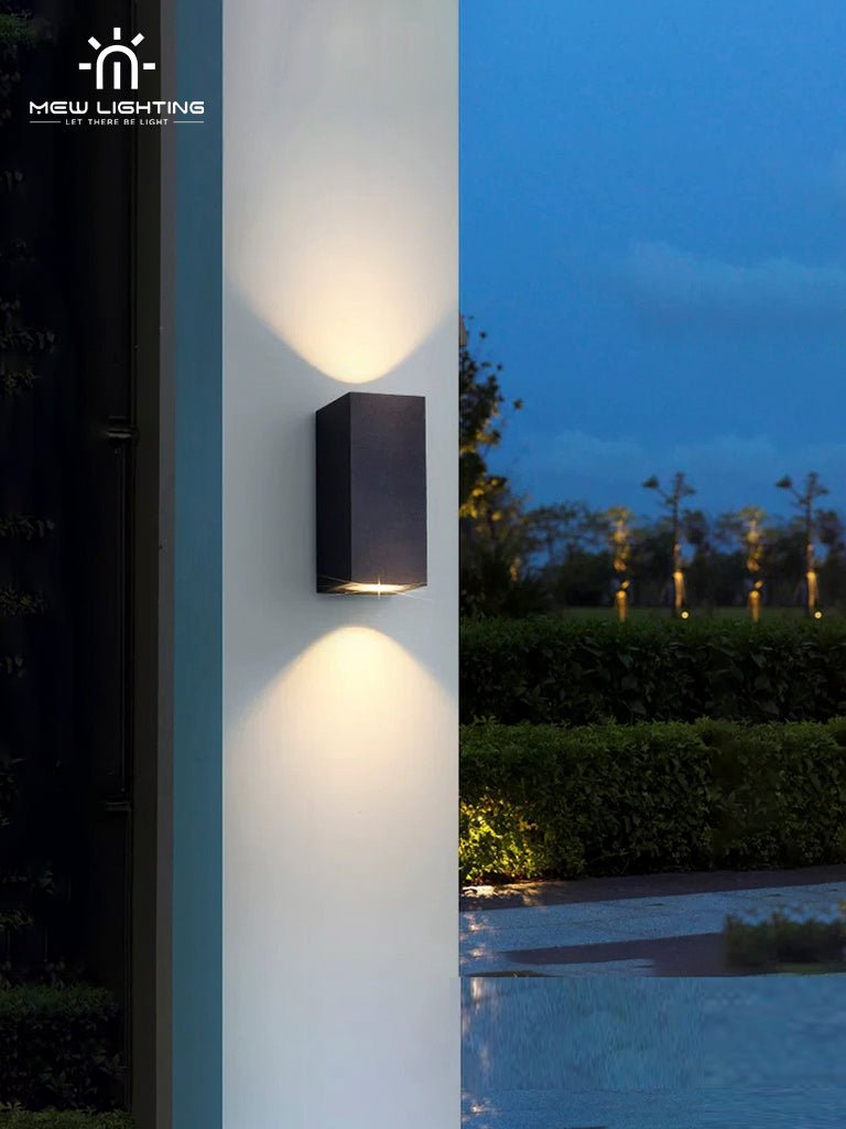 WO102 Simple Outdoor Wall Light - MEW Lighting