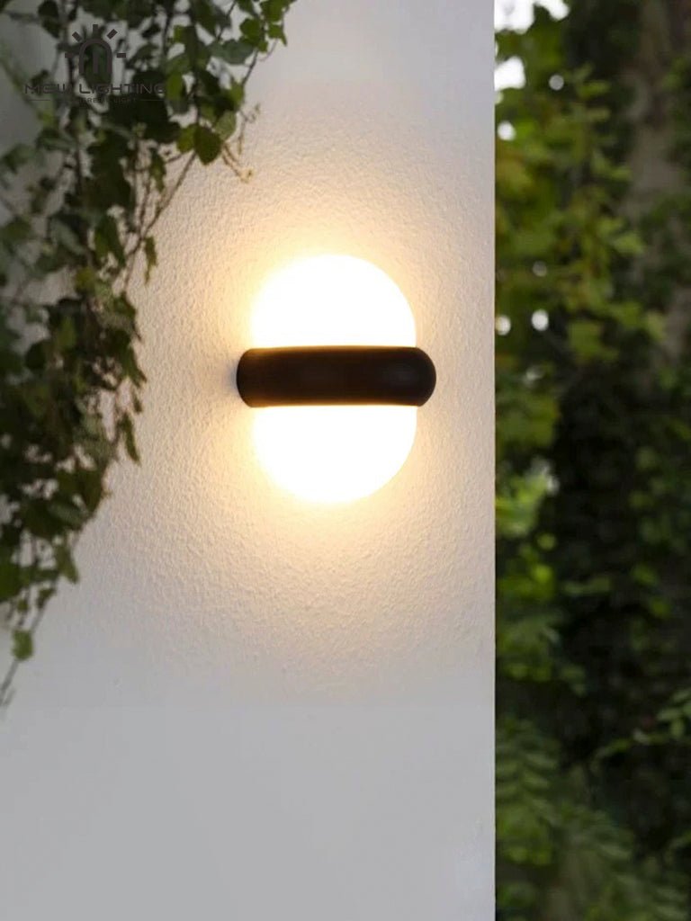 WO106 Round Outdoor Wall Light - MEW Lighting