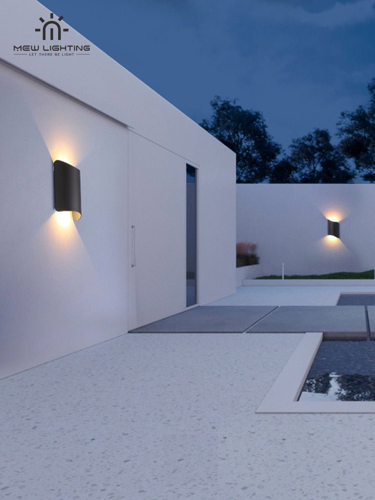 Modern Outdoor Wall Light WO107