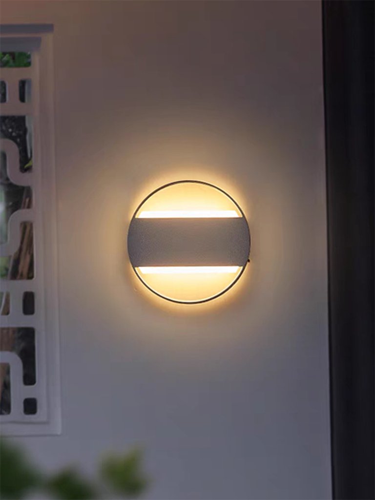 WO116 Outdoor Wall Light - MEW Lighting